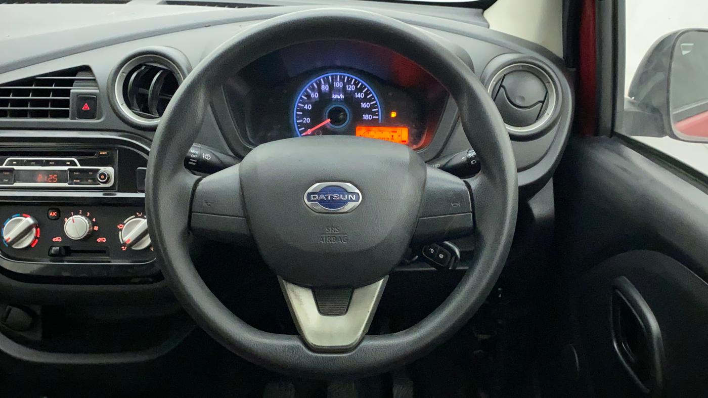 2017 Datsun Redi Go S 1.0, Petrol, Manual, 54,882 km, Steering Wheel Close Up