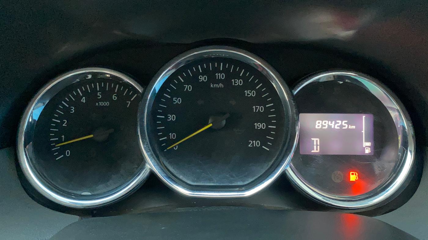 2017 Renault Duster RXS CVT, Petrol, Automatic, 89,851 km, Odometer Image