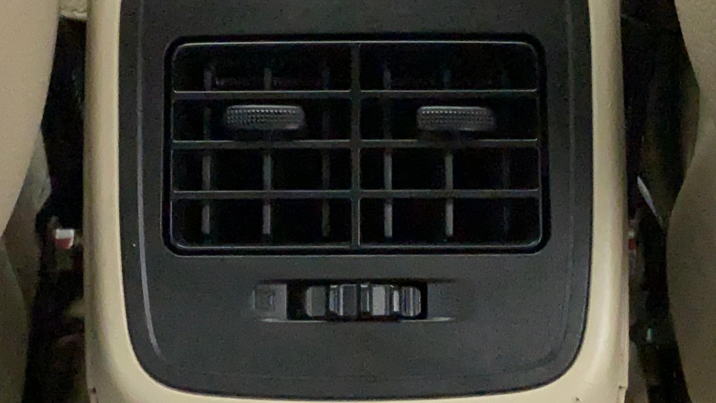 2020 Maruti Dzire ZXI, Petrol, Manual, 10,267 km, Rear AC Vents
