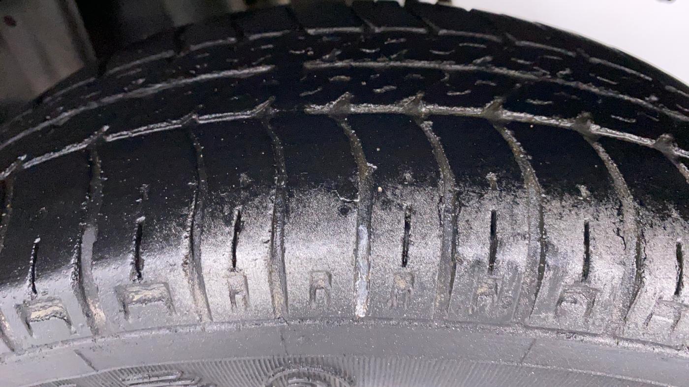 2009 Maruti Alto LXI, Petrol, Manual, 31,030 km, Left Rear Tyre Tread