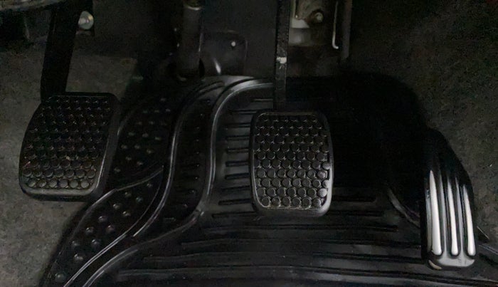 2009 Maruti Alto LXI, Petrol, Manual, 31,030 km, Pedals