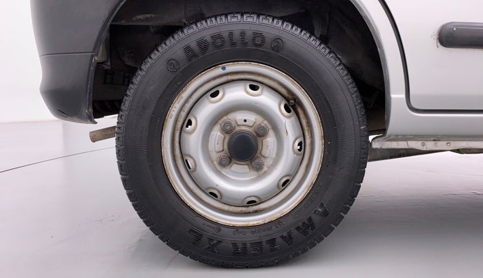 2009 Maruti Alto LXI, Petrol, Manual, 31,030 km, Right Rear Wheel