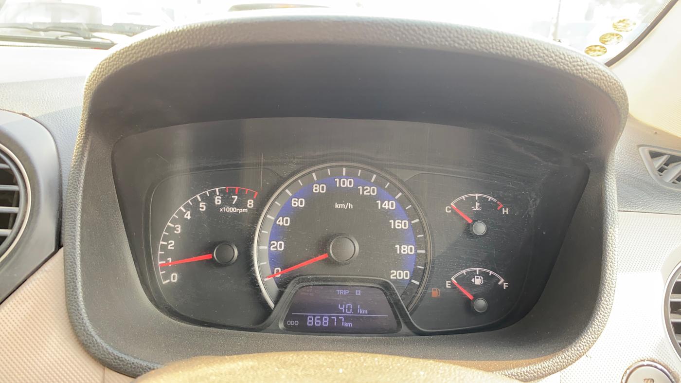 2014 Hyundai Xcent SX 1.2 (O), Petrol, Manual, 86,839 km, Odometer Image
