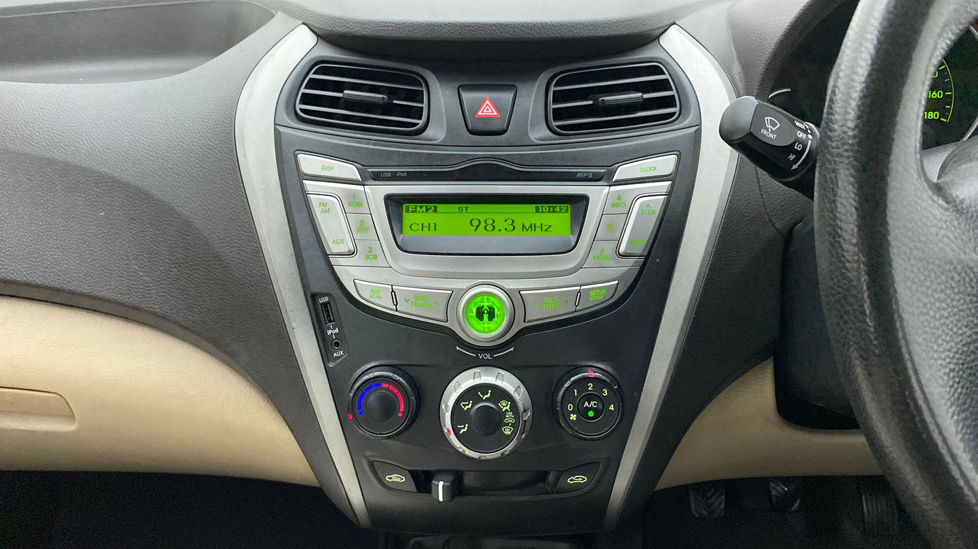 2014 Hyundai Eon MAGNA +, Petrol, Manual, 56,644 km, Air Conditioner