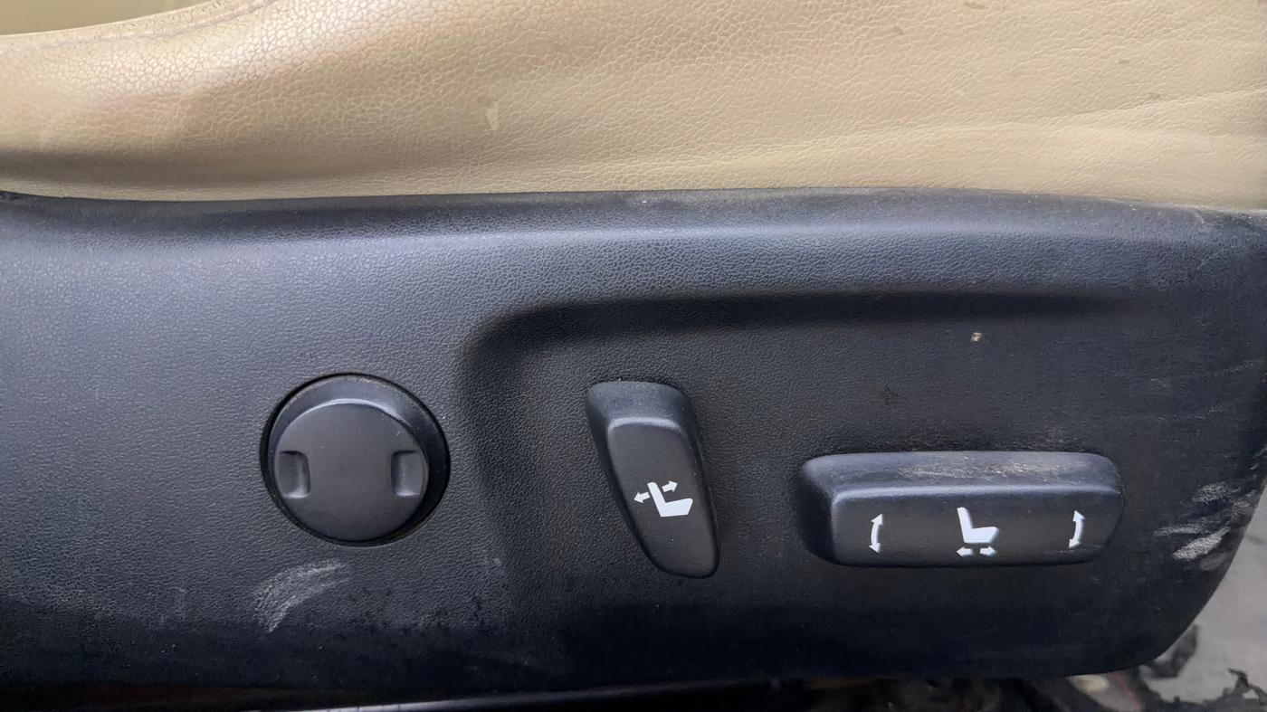 2018 Toyota Corolla Altis VL CVT PETROL, Petrol, Automatic, 82,869 km, Driver Side Adjustment Panel