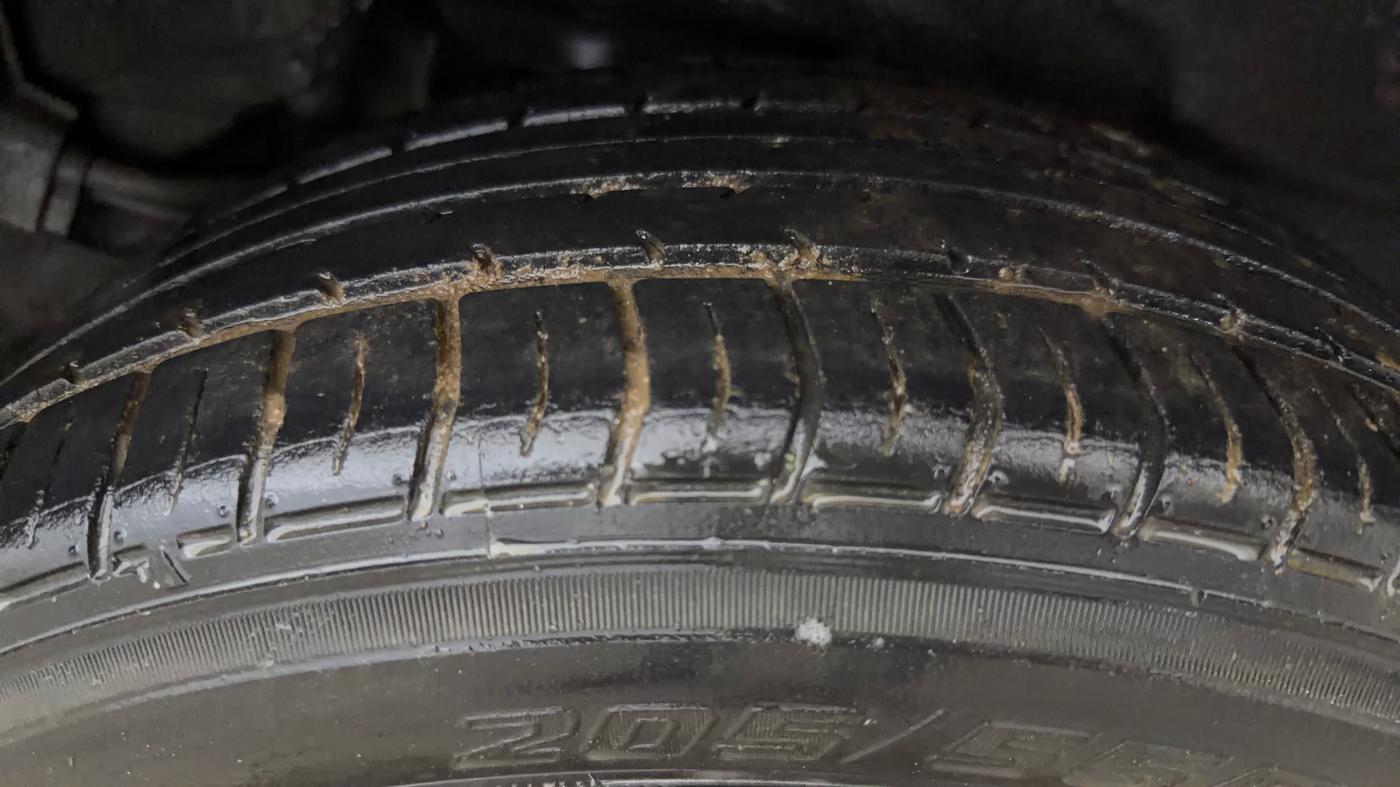 2018 Toyota Corolla Altis VL CVT PETROL, Petrol, Automatic, 82,869 km, Left Rear Tyre Tread