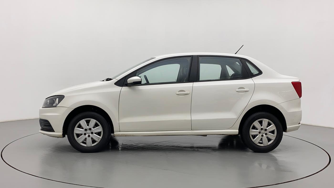 2017 Volkswagen Ameo TRENDLINE 1.5L, Diesel, Manual, 87,481 km, Left Side