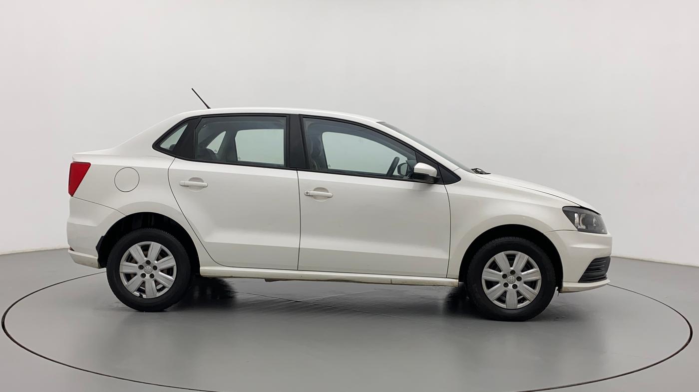 2017 Volkswagen Ameo TRENDLINE 1.5L, Diesel, Manual, 87,481 km, Right Side View