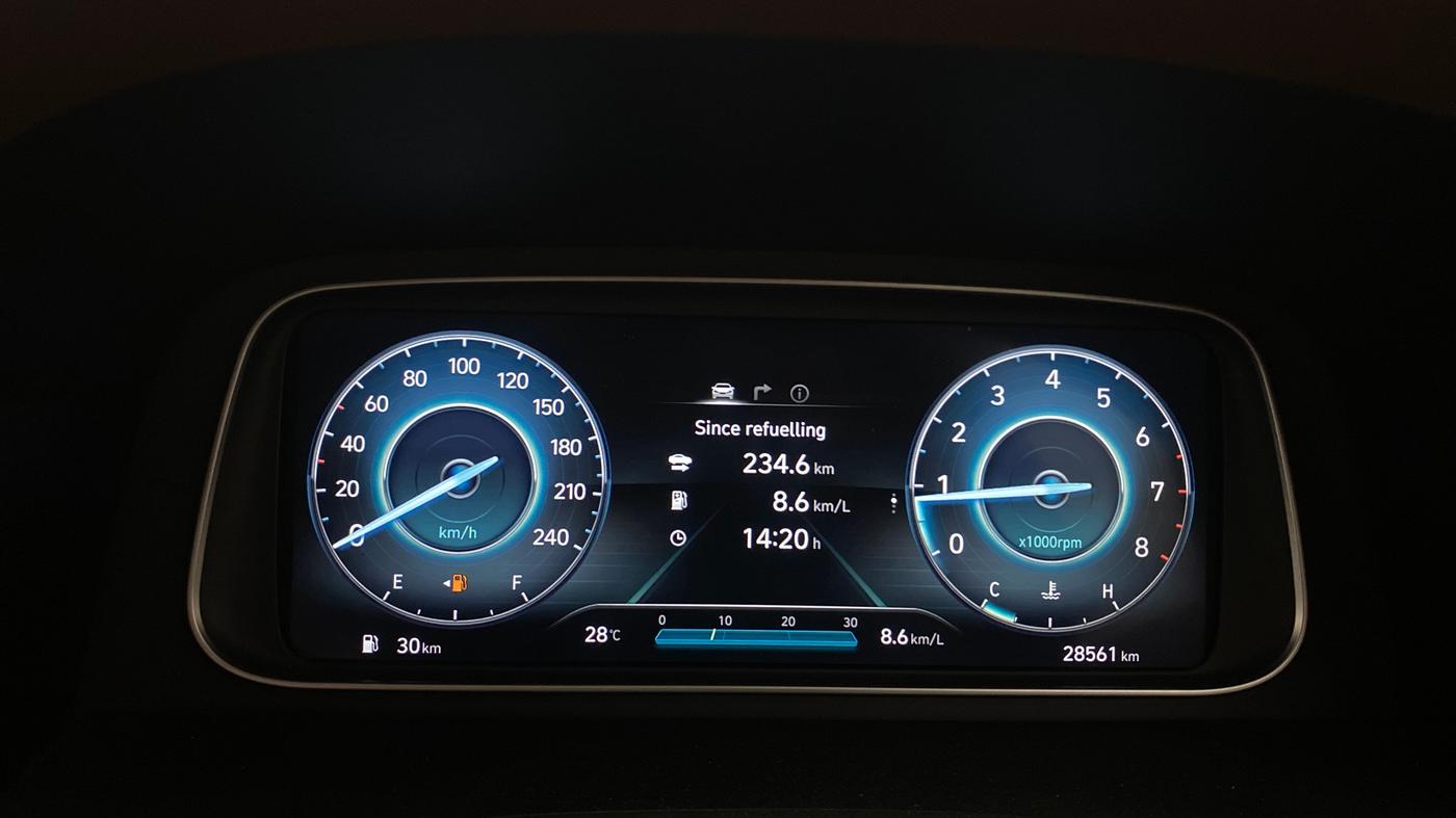 2022 Hyundai ALCAZAR 2.0 SIGNATURE MT 6STR, Petrol, Manual, 28,560 km, Odometer Image