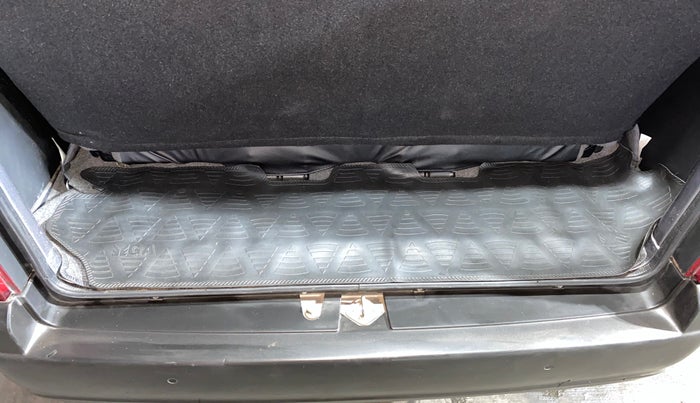 2023 Maruti Eeco 7 STR STD 1.2, Petrol, Manual, 1,621 km, Boot Inside