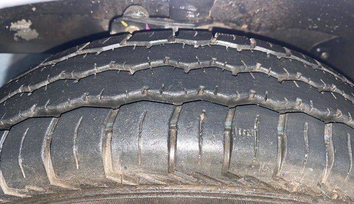 2023 Maruti Eeco 7 STR STD 1.2, Petrol, Manual, 1,621 km, Left Front Tyre Tread