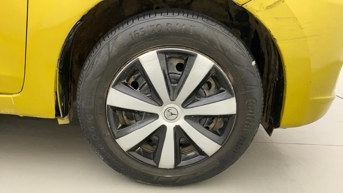 2014 Maruti Celerio VXI AMT, Petrol, Automatic, 68,590 km, Right Front Wheel