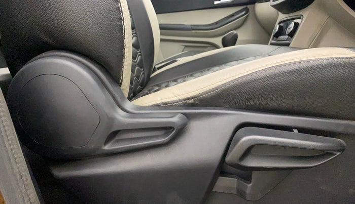 2023 Tata Tiago XZ PLUS CNG, CNG, Manual, 34,117 km, Driver Side Adjustment Panel