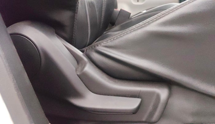 2019 Maruti IGNIS DELTA 1.2 AMT, Petrol, Automatic, 43,691 km, Driver Side Adjustment Panel