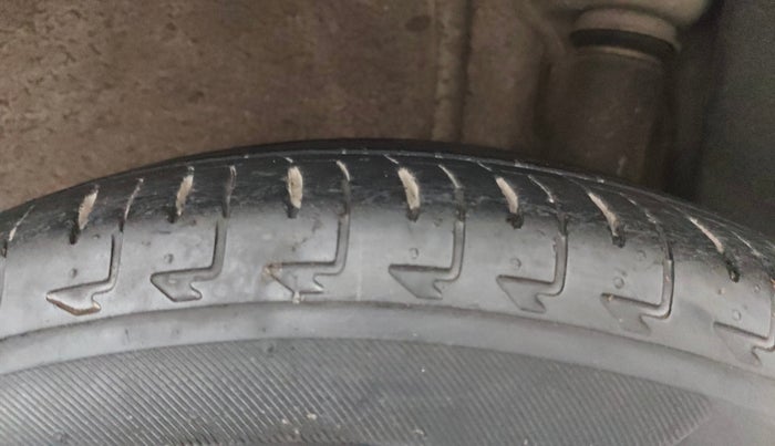 2019 Maruti IGNIS DELTA 1.2 AMT, Petrol, Automatic, 43,691 km, Left Rear Tyre Tread