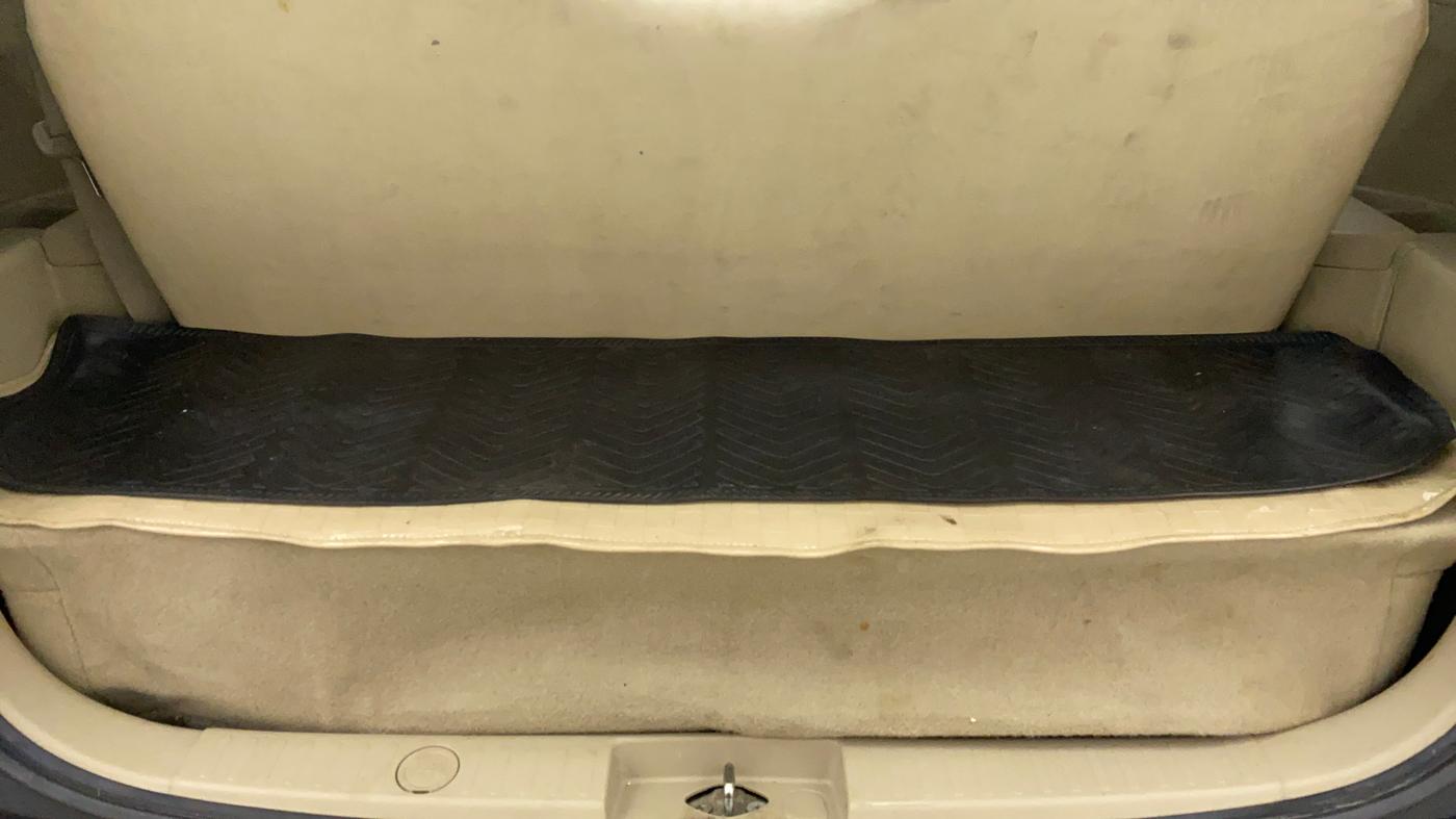 2014 Maruti Ertiga VXI CNG, CNG, Manual, 56,575 km, Boot Inside