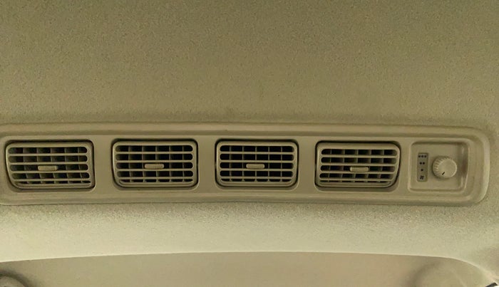 2014 Maruti Ertiga VXI CNG, CNG, Manual, 56,575 km, Rear AC Vents