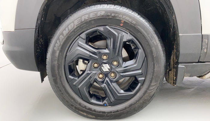 2022 Maruti BREZZA ZXI SMART HYBRID , Petrol, Manual, 10,376 km, Left Rear Wheel