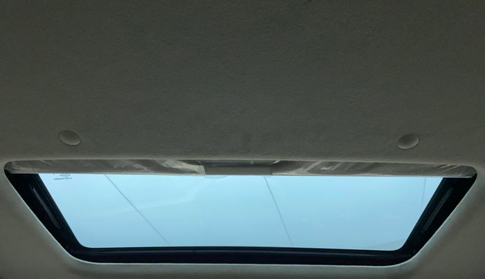 2022 Maruti BREZZA ZXI SMART HYBRID , Petrol, Manual, 10,376 km, Moonroof/ Sunroof