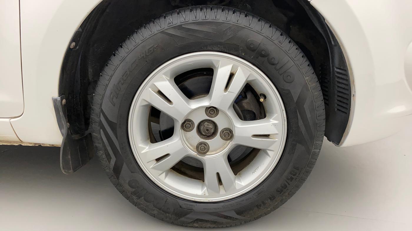 2011 Hyundai i20 ASTA 1.2, Petrol, Manual, 69,282 km, Right Front Wheel