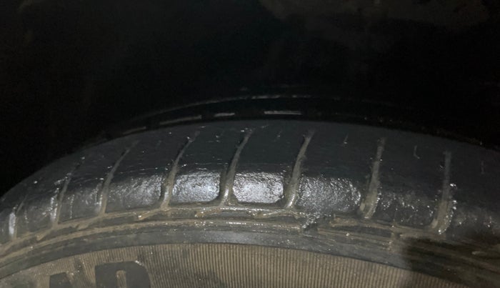 2015 Honda City 1.5L I-VTEC VX (O) MT, Petrol, Manual, 29,235 km, Right Front Tyre Tread