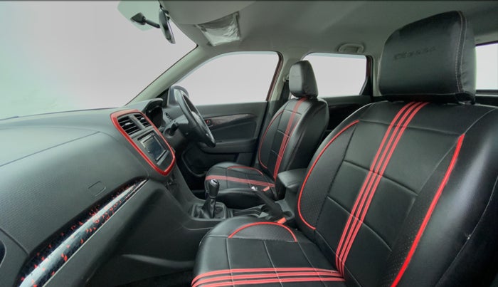 2017 Maruti Vitara Brezza VDI OPT, Diesel, Manual, 28,585 km, Right Side Front Door Cabin