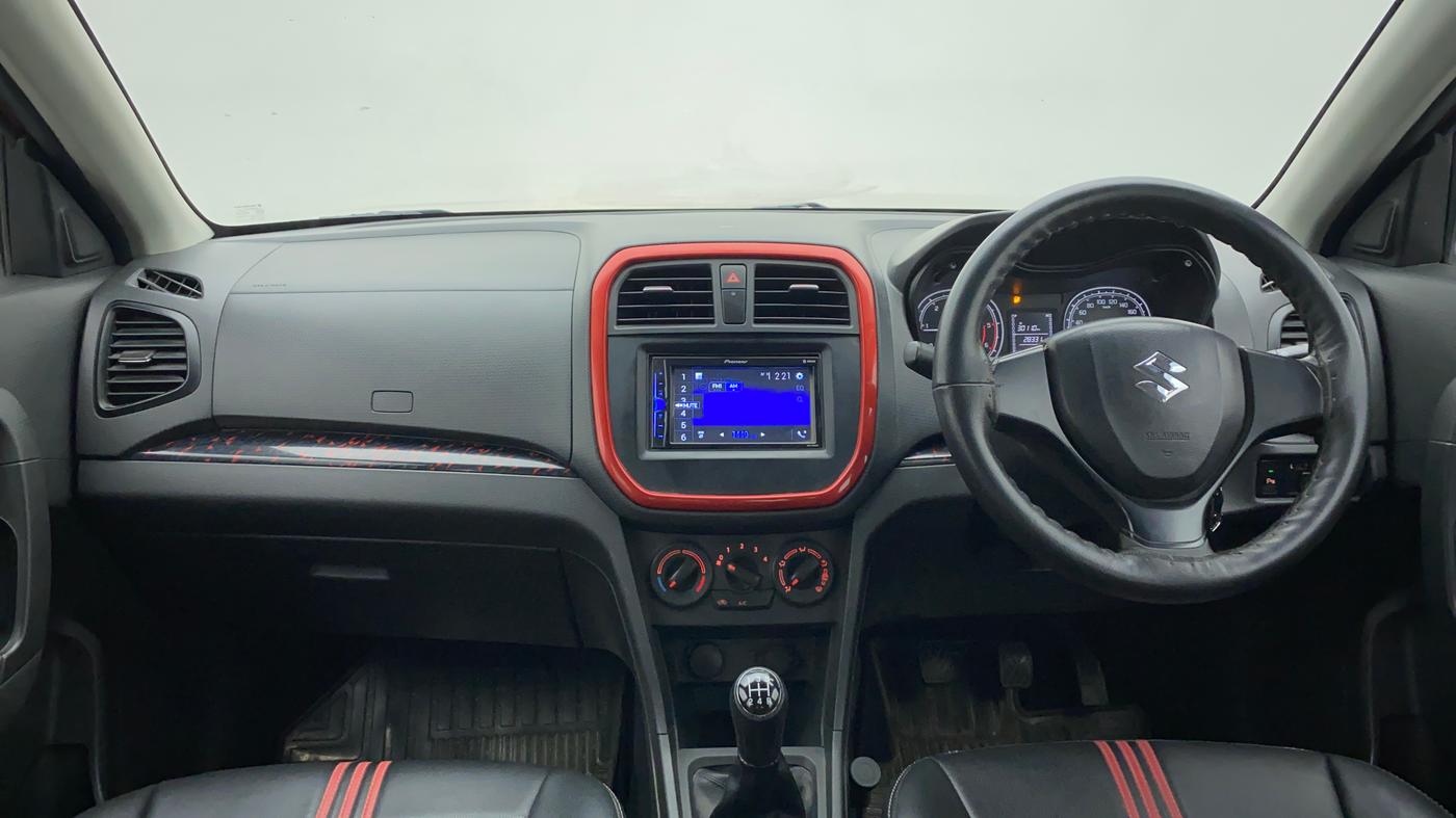 2017 Maruti Vitara Brezza VDI OPT, Diesel, Manual, 28,585 km, Dashboard