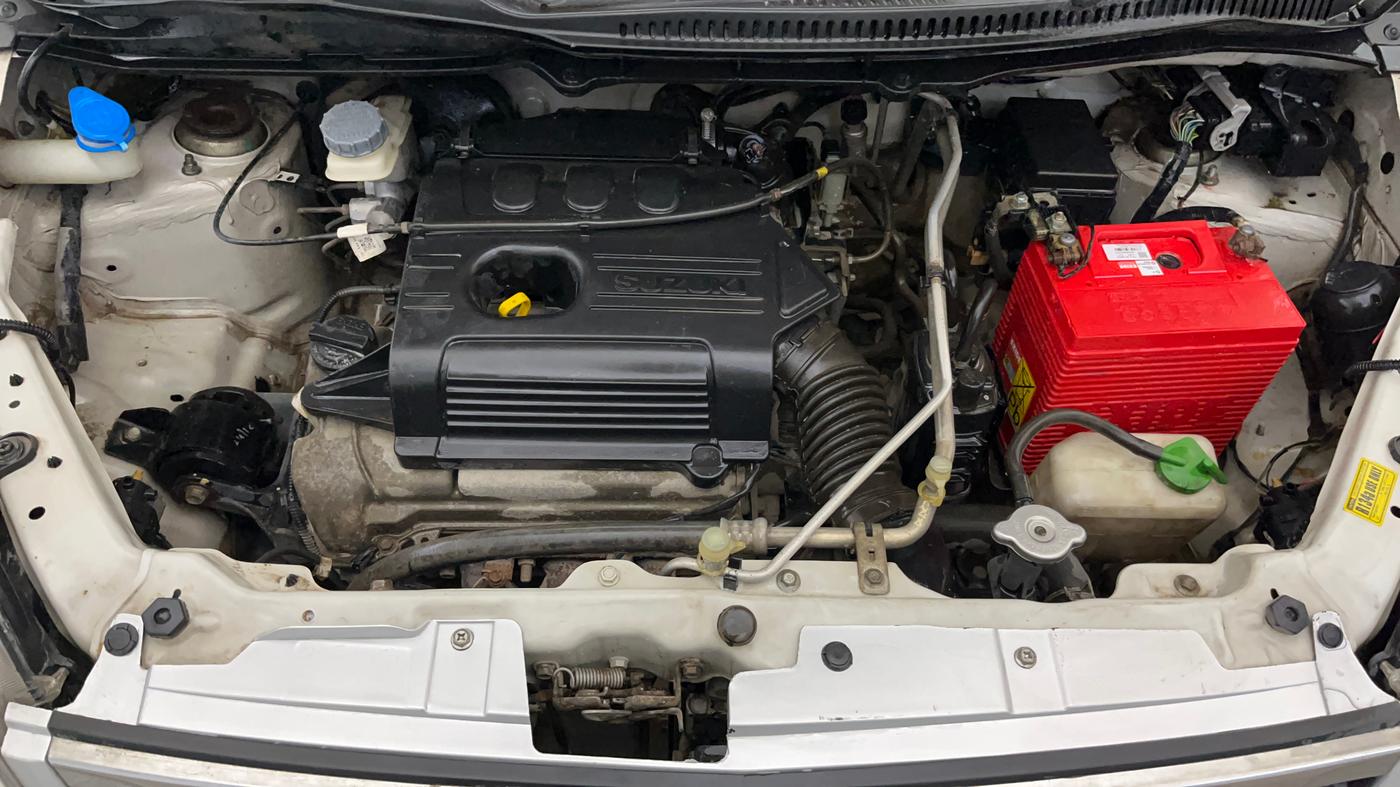 2018 Maruti Wagon R 1.0 LXI, Petrol, Manual, 56,700 km, Engine View