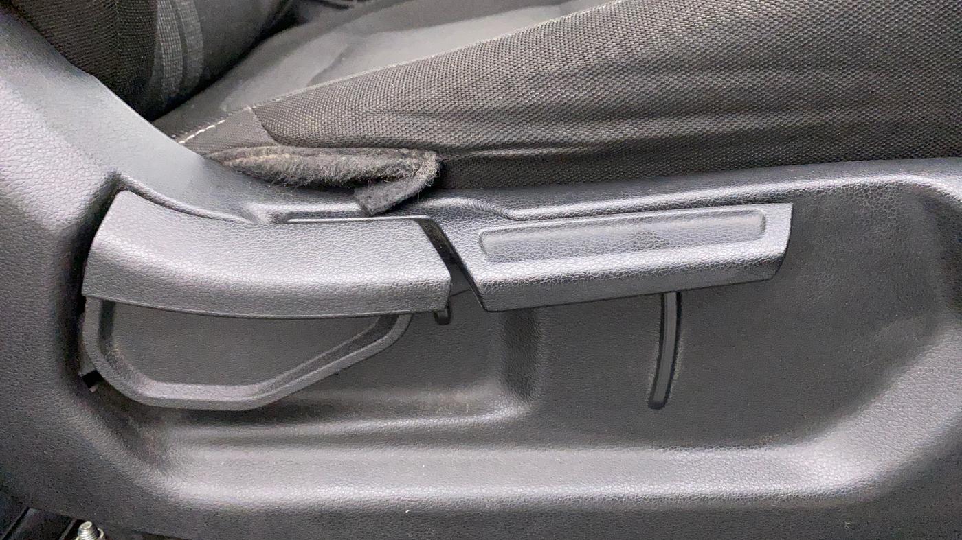 2019 Hyundai VENUE 1.0 TURBO GDI SX+ AT, Petrol, Automatic, 14,264 km, Driver Side Adjustment Panel