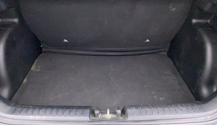 2019 Hyundai VENUE 1.0 TURBO GDI SX+ AT, Petrol, Automatic, 14,264 km, Boot Inside