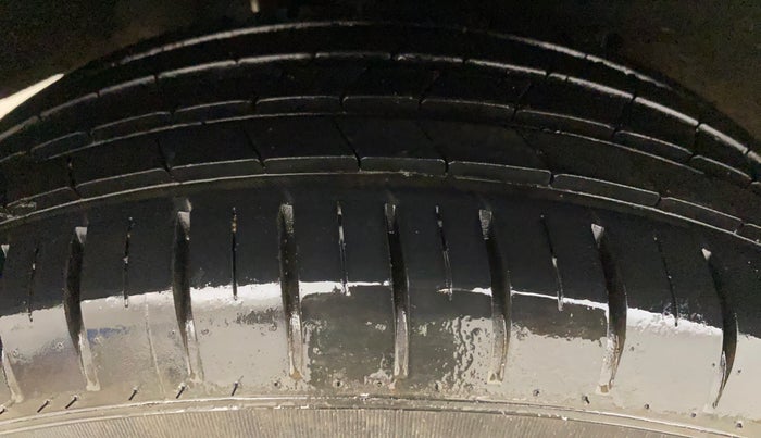 2021 Toyota Glanza G, Petrol, Manual, 29,247 km, Right Rear Tyre Tread