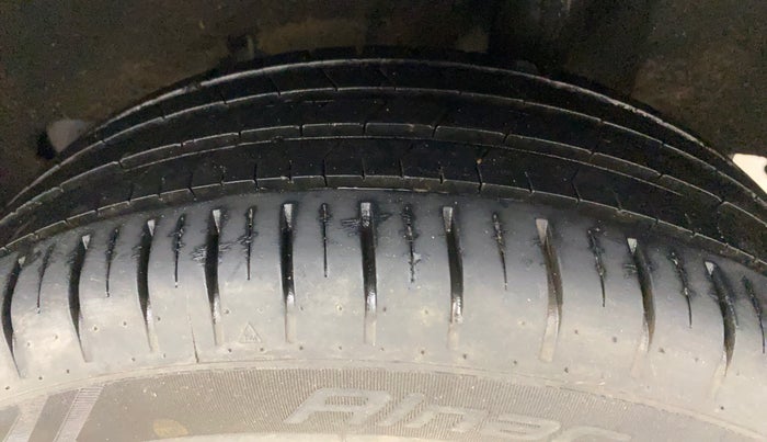 2021 Toyota Glanza G, Petrol, Manual, 29,247 km, Left Rear Tyre Tread