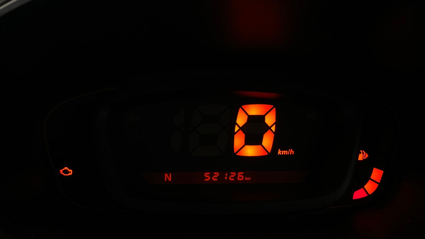 2018 Renault Kwid CLIMBER 1.0 AMT, CNG, Automatic, 52,122 km, Odometer Image