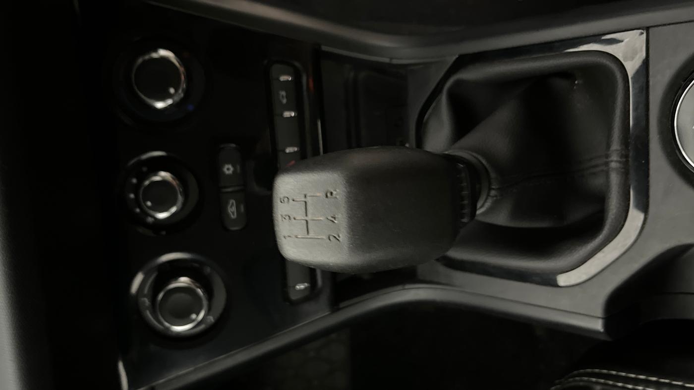 2024 Tata NEXON SMART+ 1.2 PETROL, Petrol, Manual, 30,579 km, Gear Lever