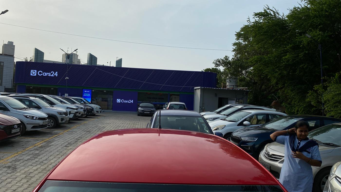 2016 Volkswagen Polo COMFORTLINE 1.2L, Petrol, Manual, 99,630 km, Moonroof/ Sunroof