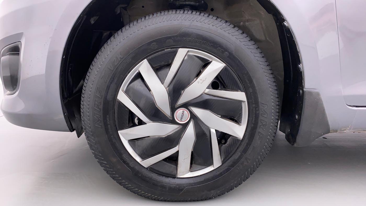 2013 Maruti Swift Dzire VDI BS IV, Diesel, Manual, 47,542 km, Left Front Wheel