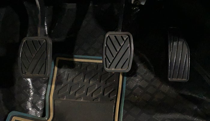 2021 Maruti New Wagon-R VXI 1.0, Petrol, Manual, 18,008 km, Pedals