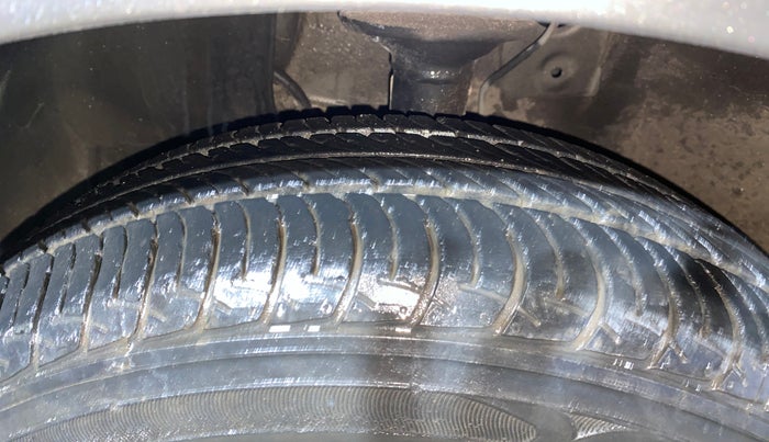 2021 Maruti New Wagon-R VXI 1.0, Petrol, Manual, 18,008 km, Left Front Tyre Tread