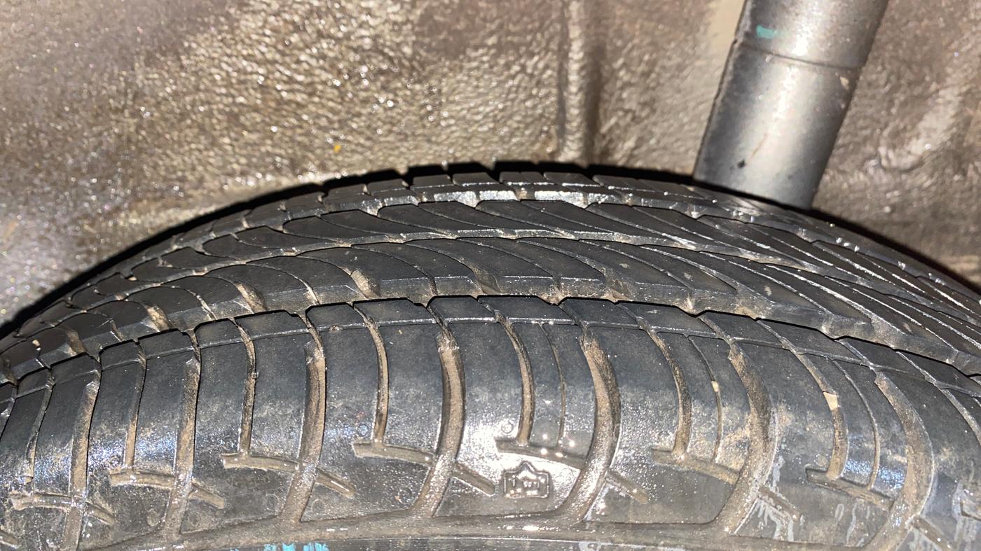 2021 Maruti New Wagon-R VXI 1.0, Petrol, Manual, 18,008 km, Left Rear Tyre Tread