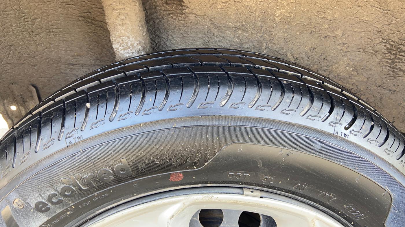 2022 Maruti S PRESSO VXI (O), Petrol, Manual, 11,261 km, Right Rear Tyre Tread
