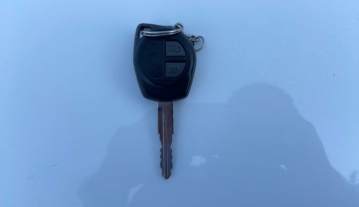 2022 Maruti S PRESSO VXI (O), Petrol, Manual, 11,244 km, Key Close Up