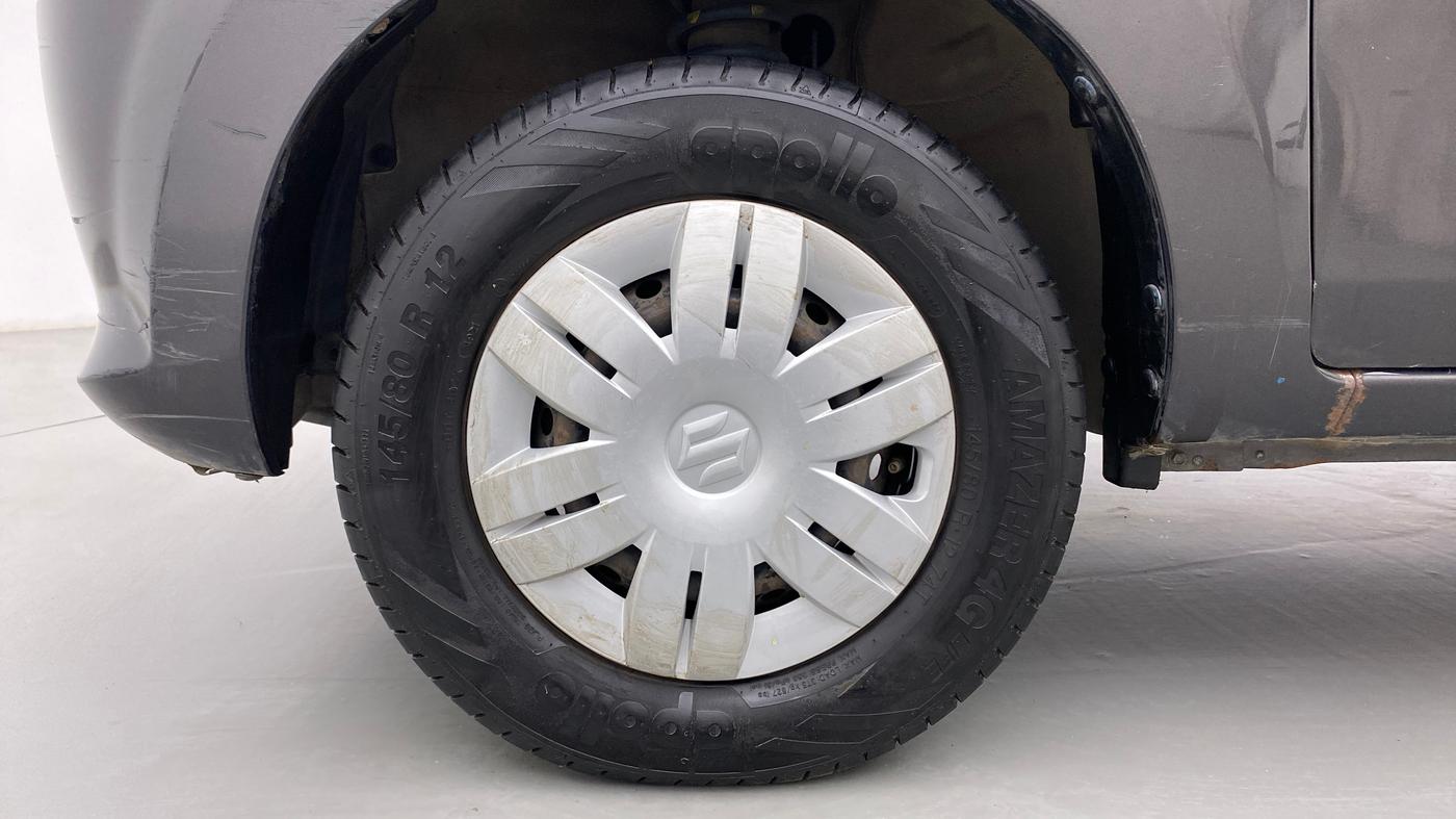 2015 Maruti Alto 800 LXI, Petrol, Manual, 73,944 km, Left Front Wheel