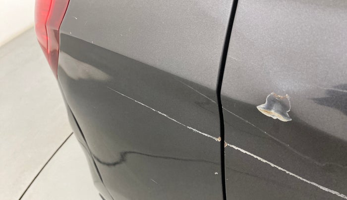 2015 Maruti Alto 800 LXI, Petrol, Manual, 73,944 km, Right quarter panel - Minor scratches