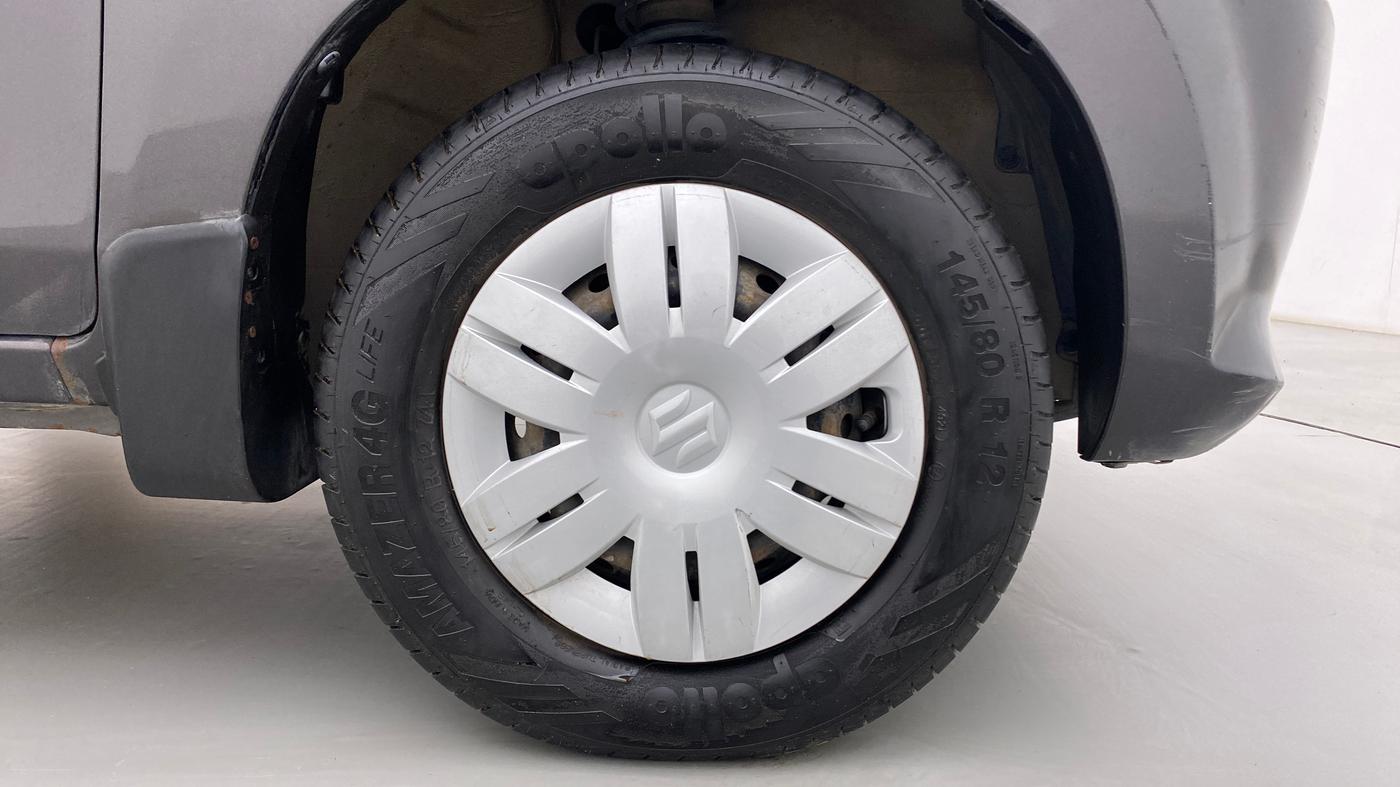 2015 Maruti Alto 800 LXI, Petrol, Manual, 73,944 km, Right Front Wheel