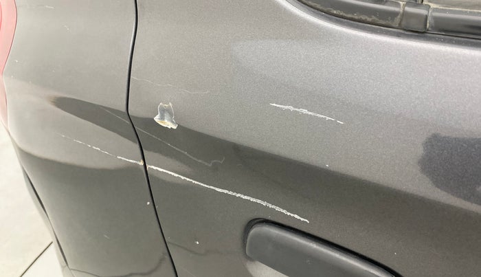2015 Maruti Alto 800 LXI, Petrol, Manual, 73,944 km, Right rear door - Minor scratches