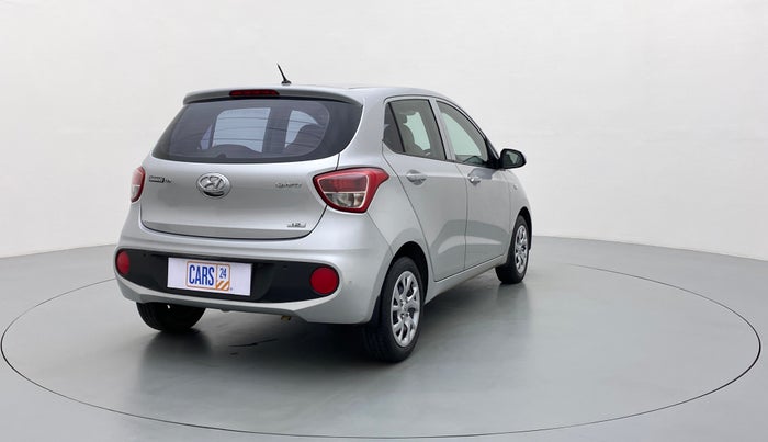 2017 Hyundai Grand i10 SPORTZ 1.2 KAPPA VTVT, Petrol, Manual, 23,290 km, Right Back Diagonal