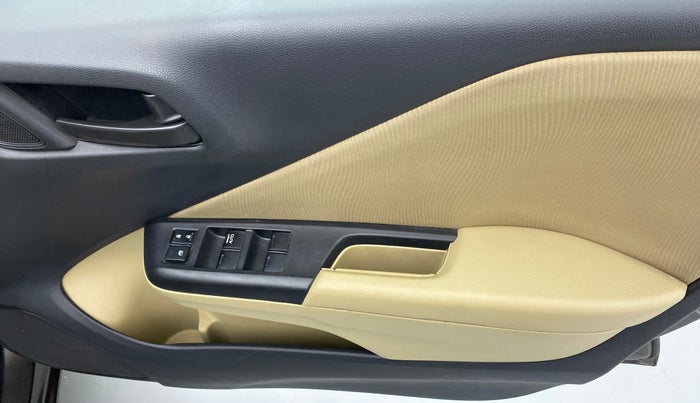 2015 Honda City SV MT PETROL, Petrol, Manual, 71,261 km, Driver Side Door Panels Control