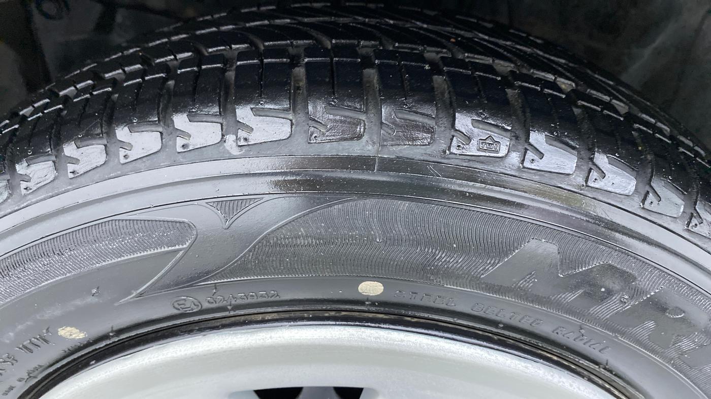 2015 Honda City SV MT PETROL, Petrol, Manual, 71,261 km, Left Front Tyre Tread