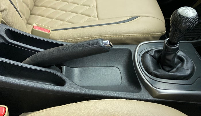 2015 Honda City SV MT PETROL, Petrol, Manual, 71,261 km, Gear Lever
