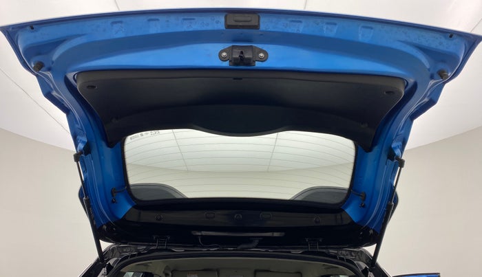 2021 Renault Kiger RXZ CVT 1.0 TURBO DUAL TONE, Petrol, Automatic, 21,929 km, Boot Door Open
